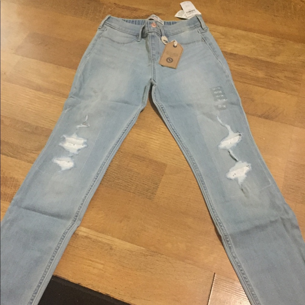 Abercrombie kids light wash jegging size 13/14